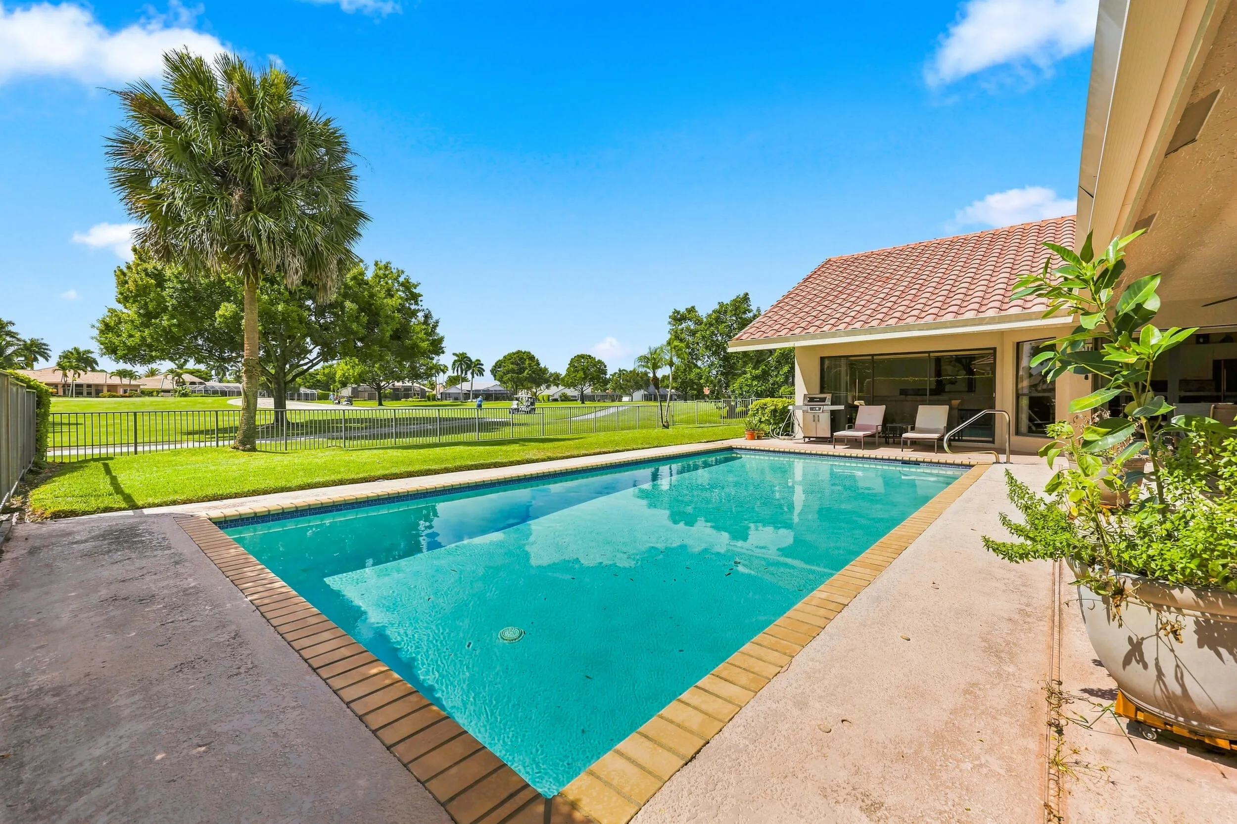 pool (2)