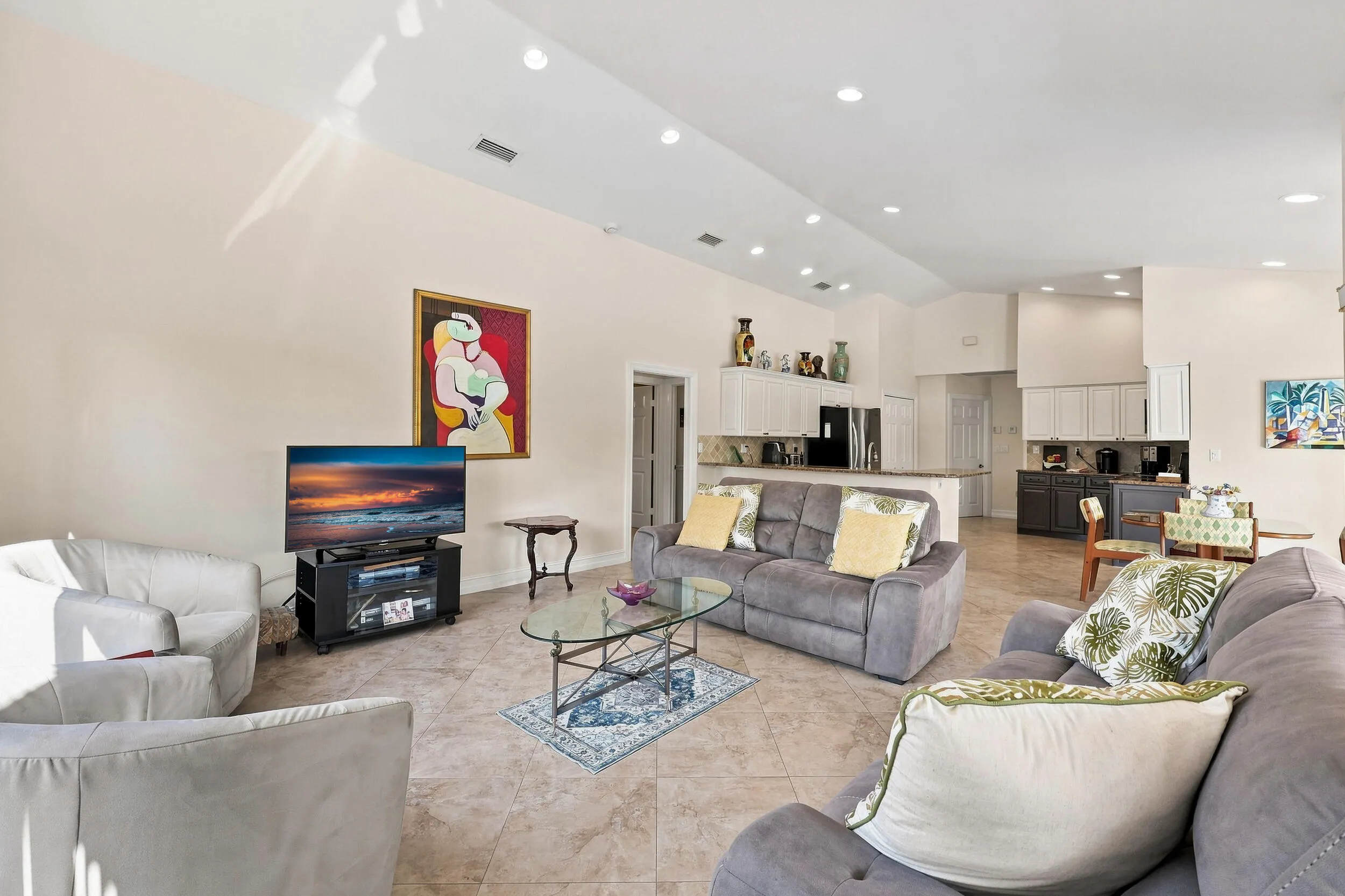 living room (2)