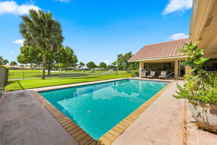 pool (2)