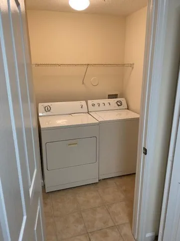 Laundry Rm