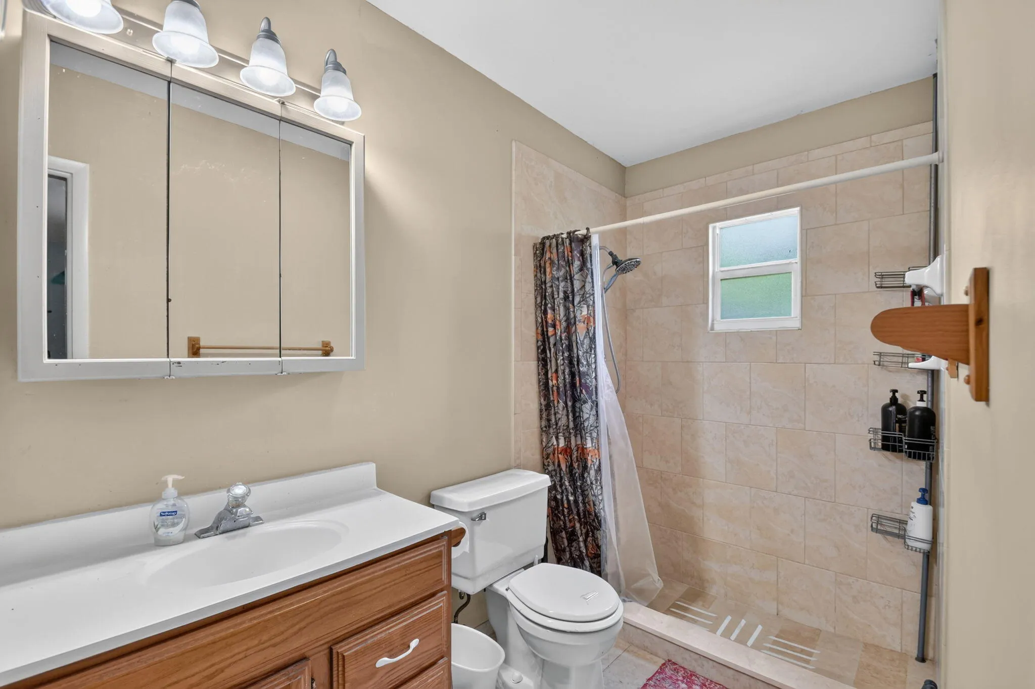 primary Bathroom 1