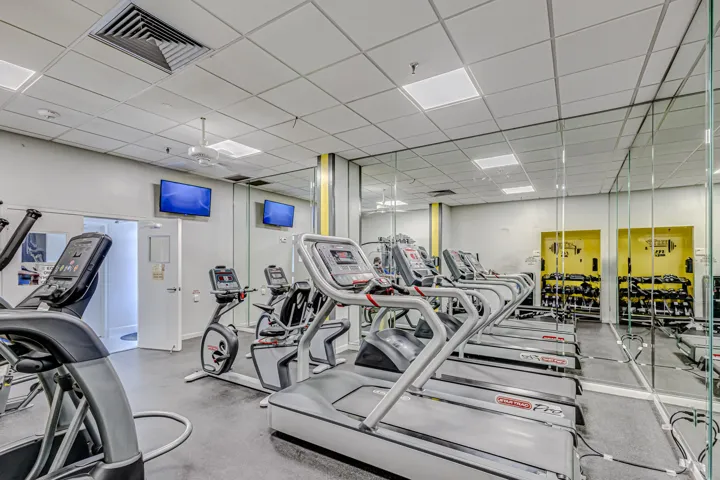 FITNESS CENTER