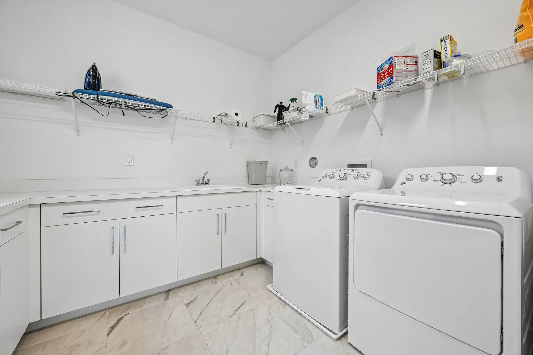 45-web-or-mls-Rainbow Falls Trl-S0207-04