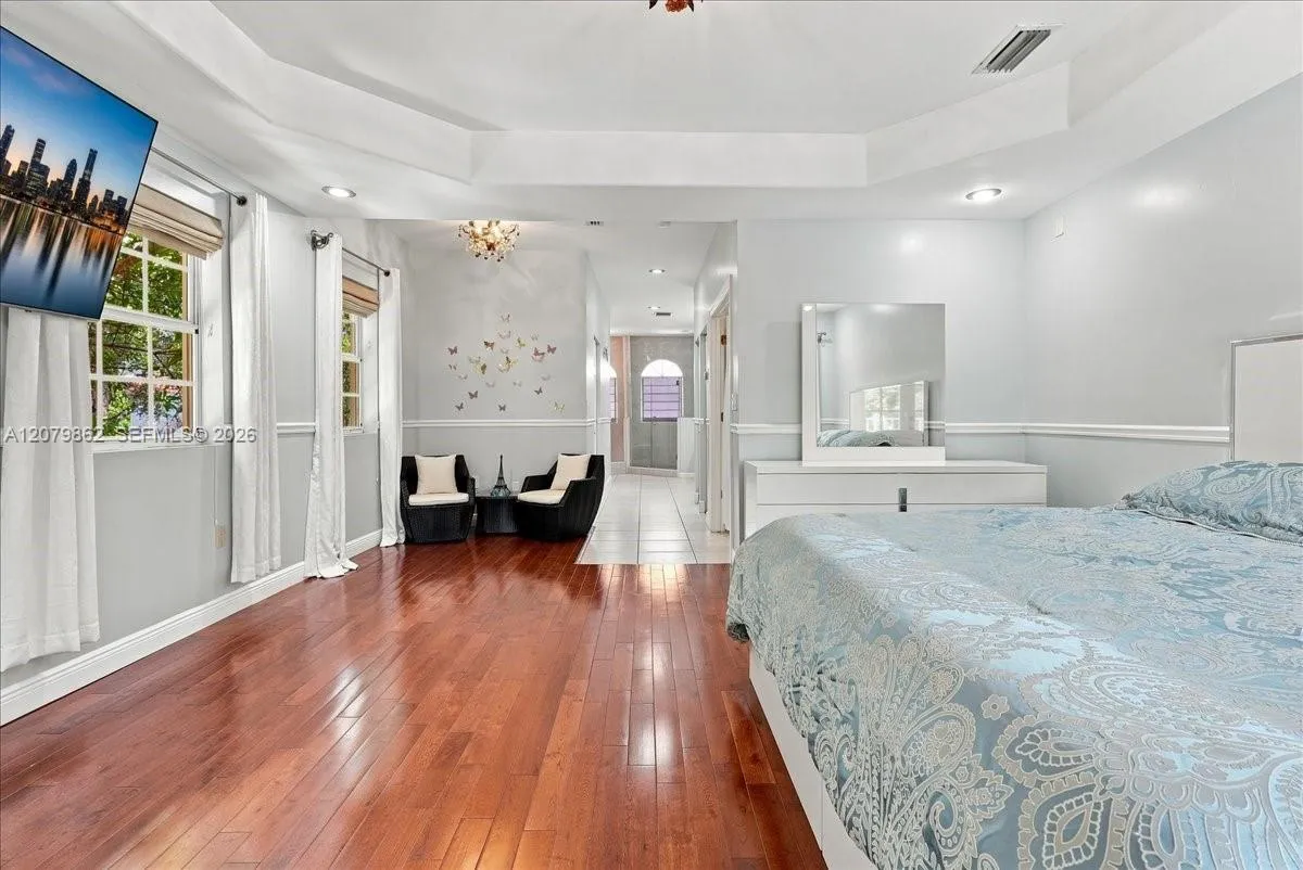 Property photo 37