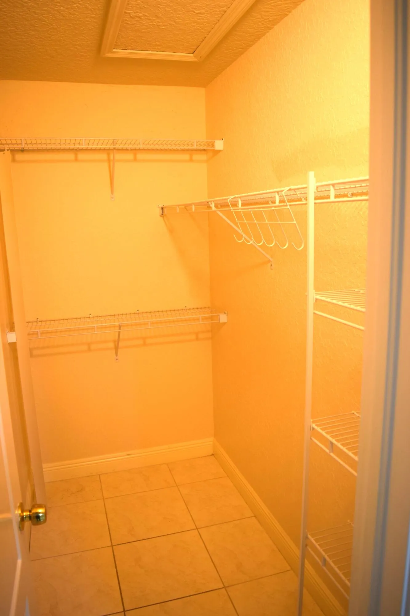 walk in closet