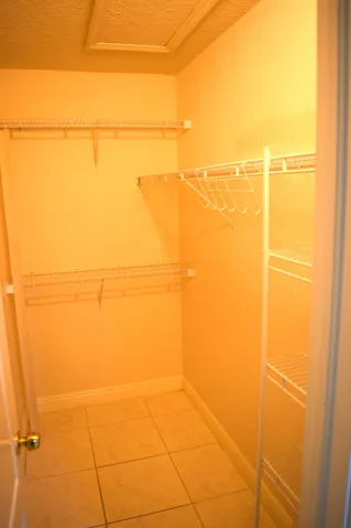 walk in closet