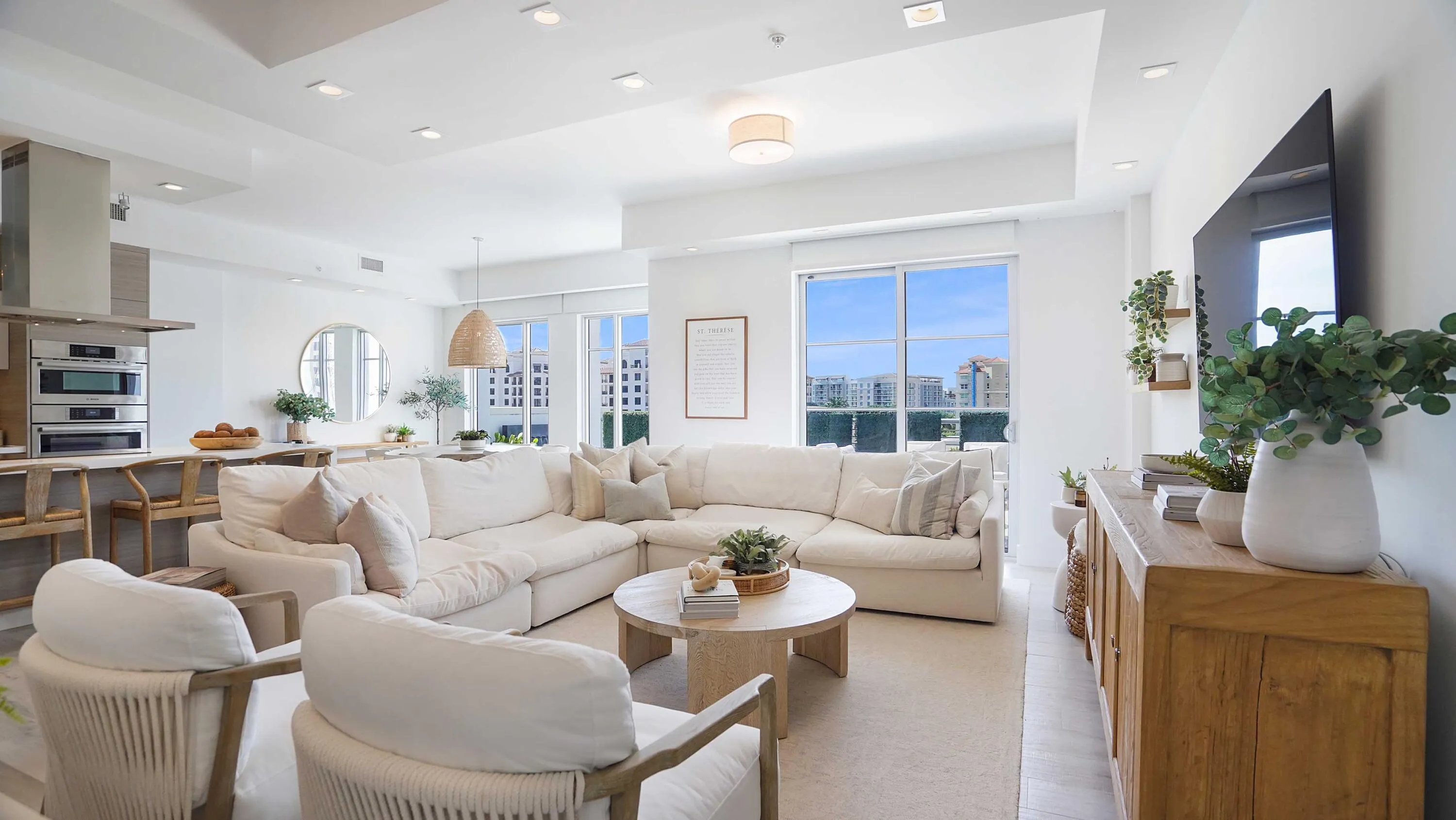 601 Boca Raton | Great Room
