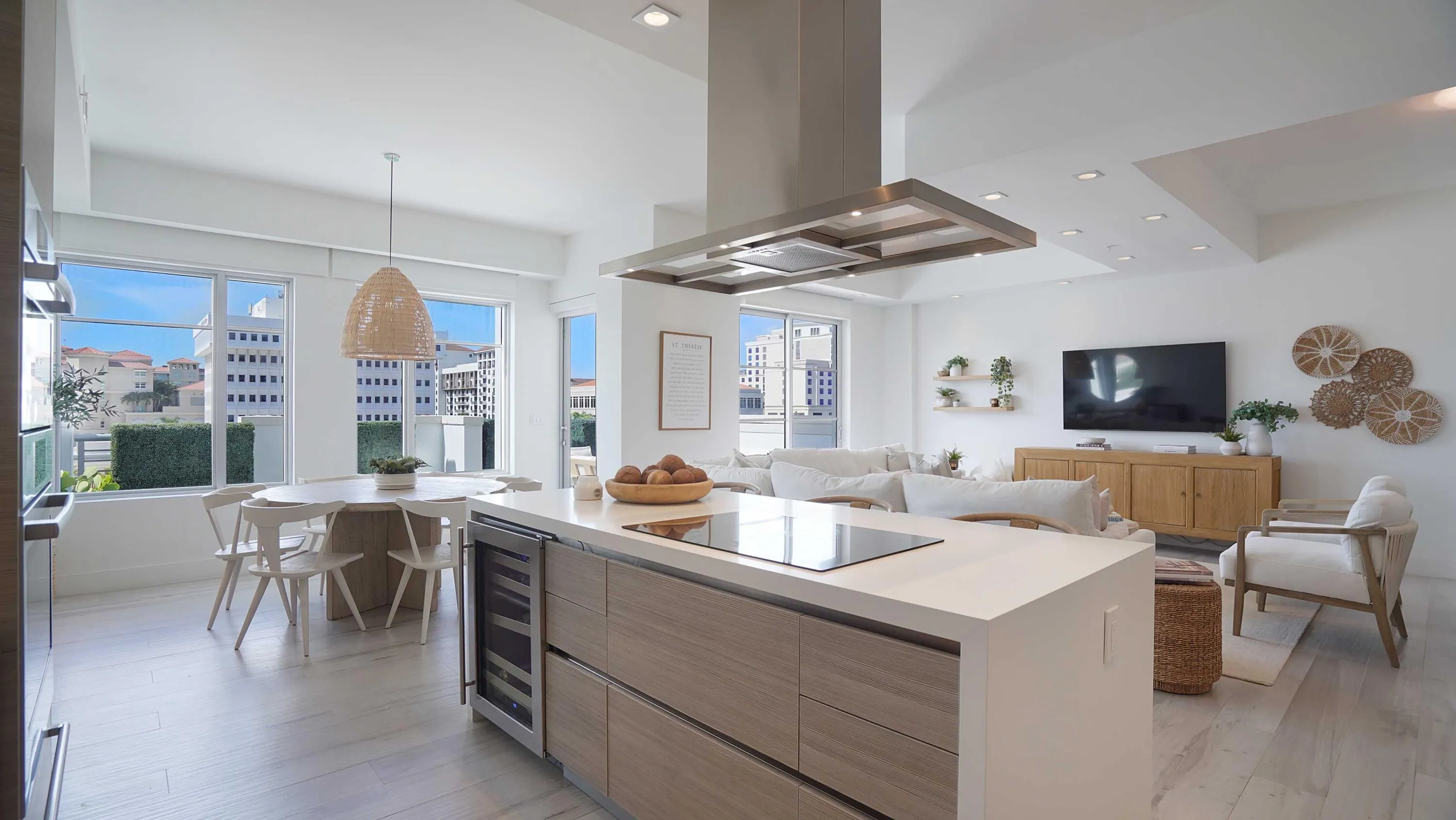 601 Boca Raton | Kitchen