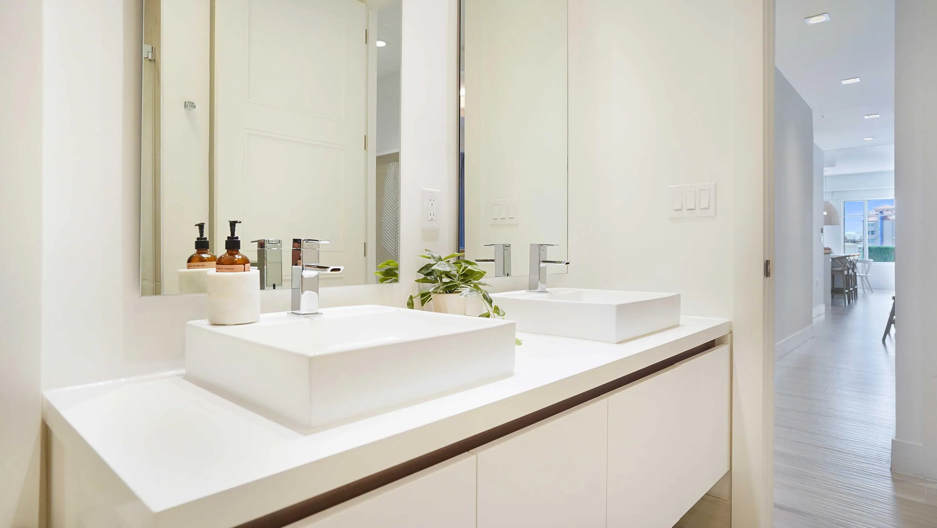 601 Boca Raton | Bath