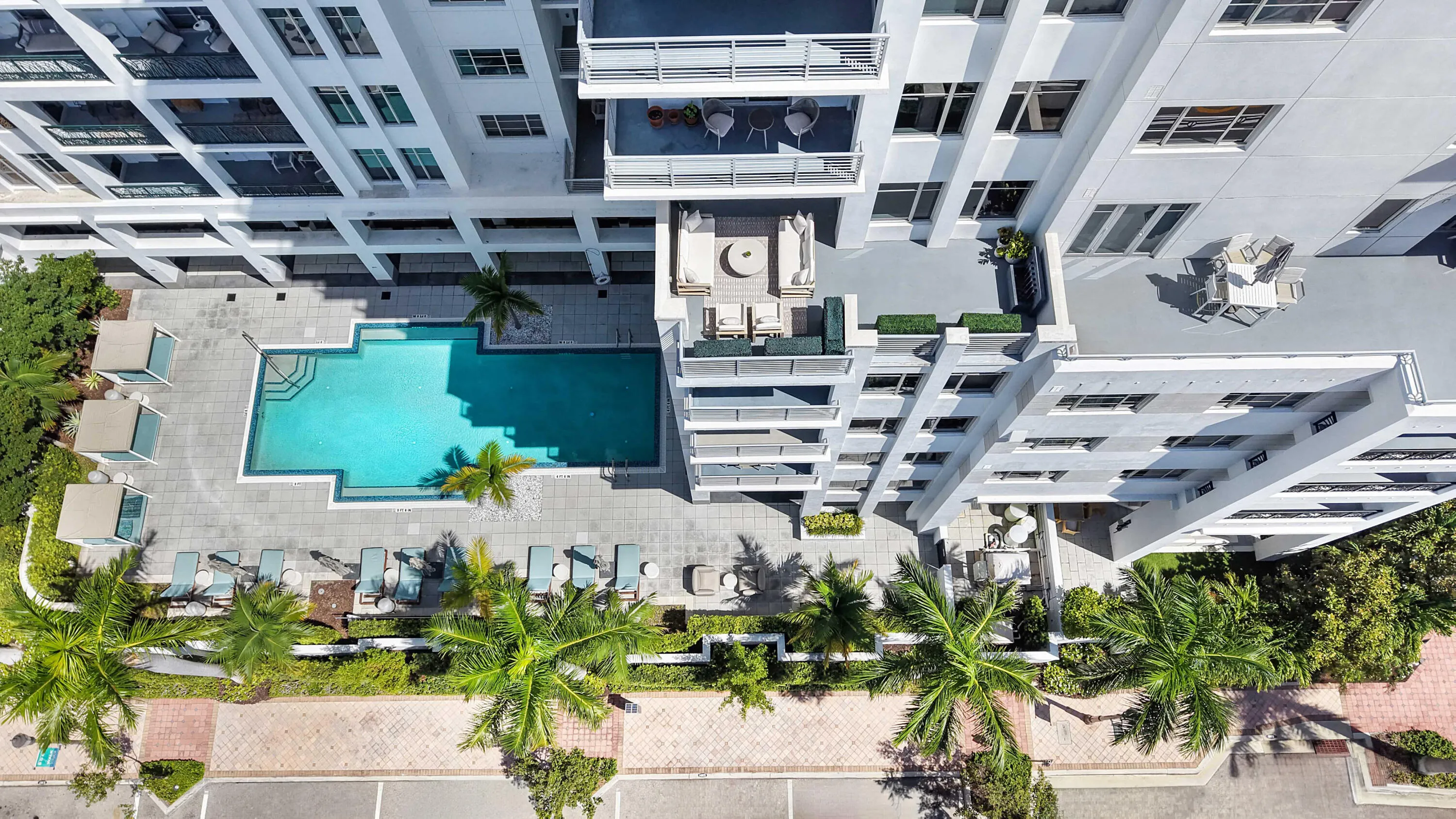 Tower 155 Boca Raton | Pool