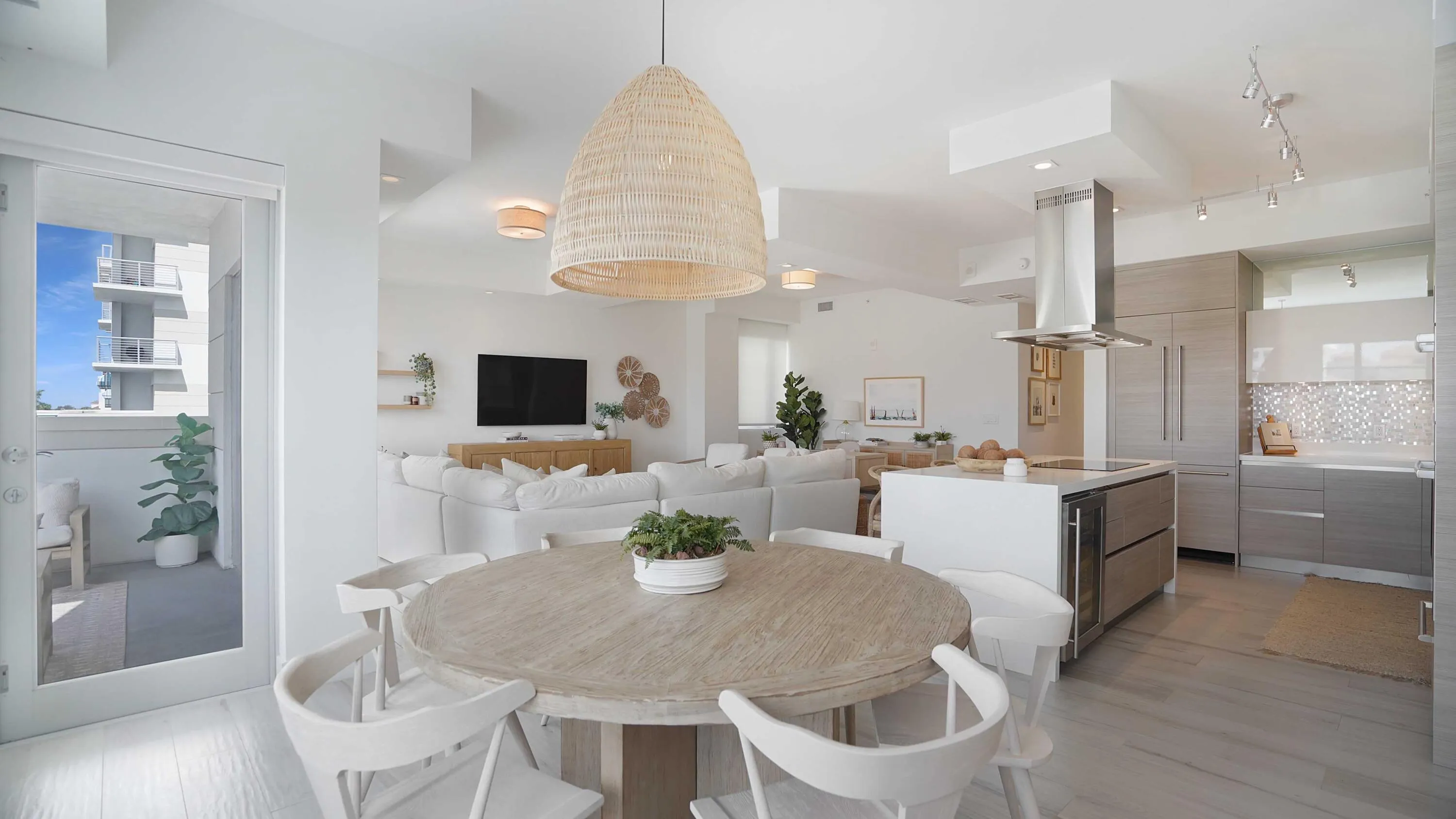 601 Boca Raton | Kitchen