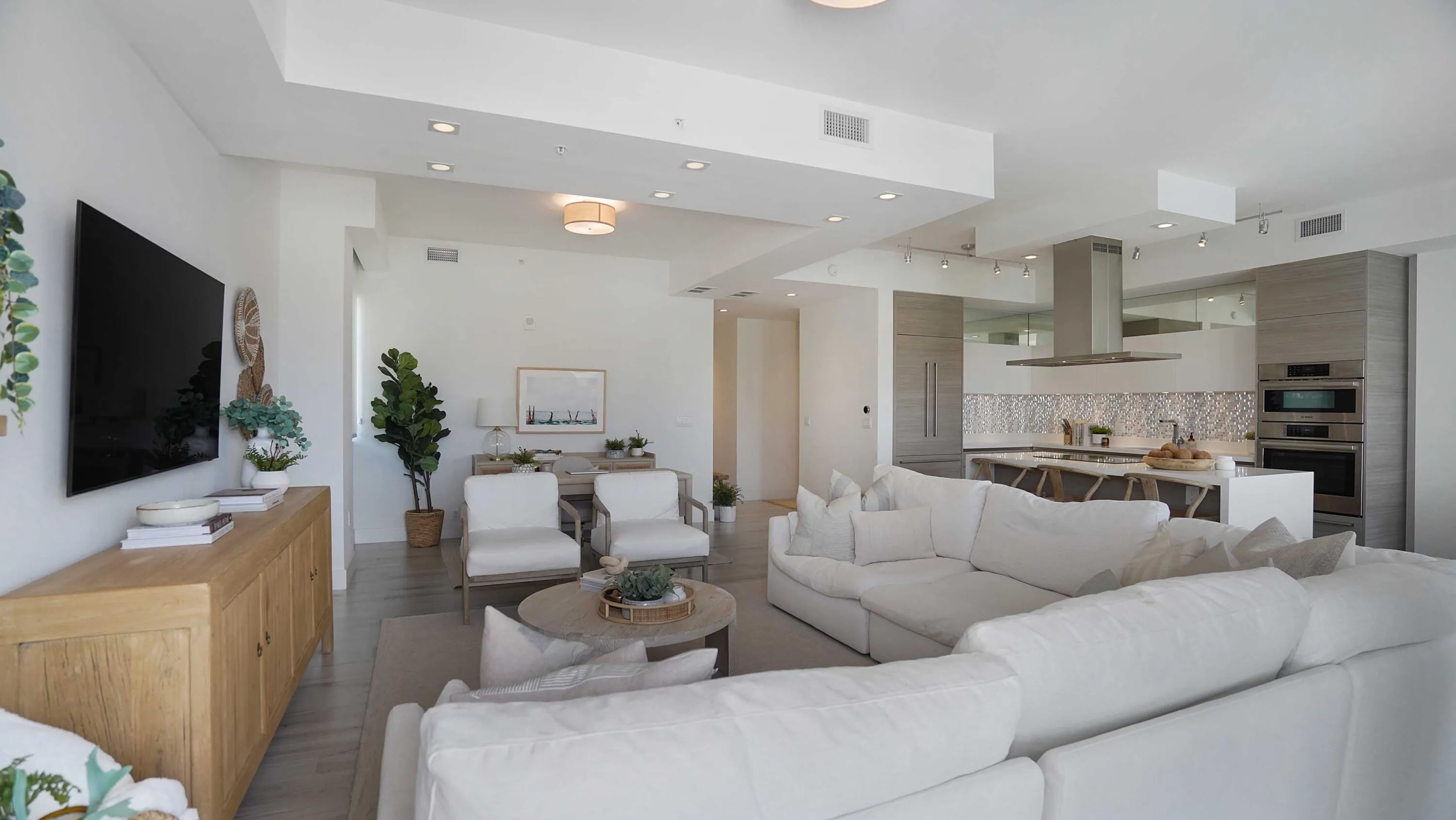 601 Boca Raton | Kitchen