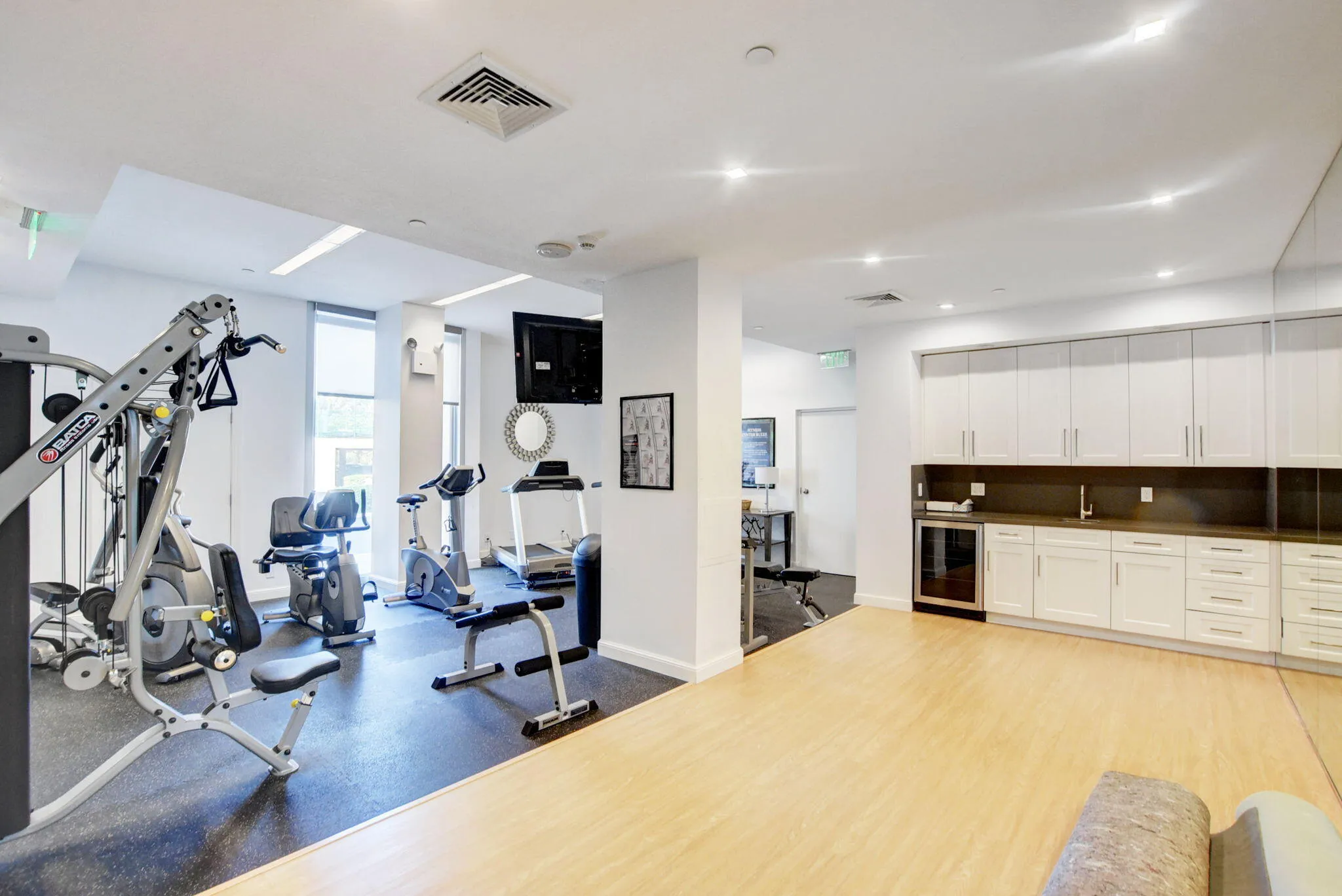 FITNESS CENTER