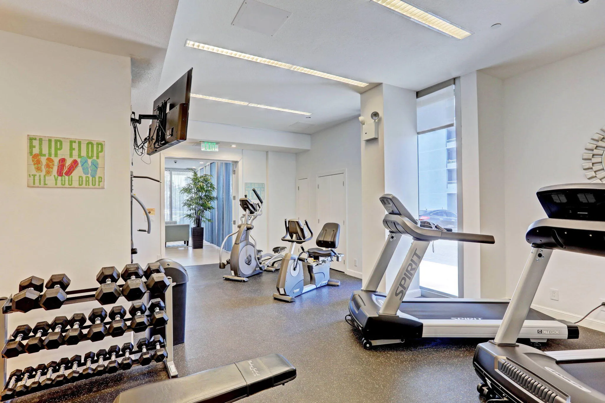 FITNESS CENTER