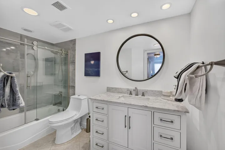 GUEST BATH