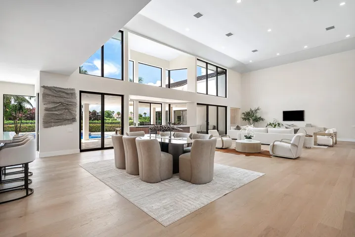 Volume ceilings