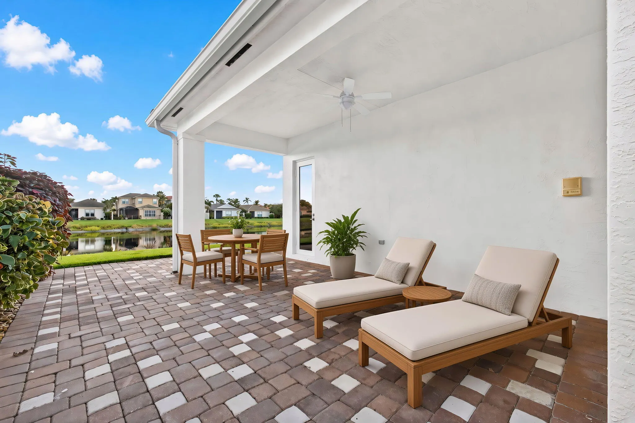 48-web-or-mls-lxGOA_upscale