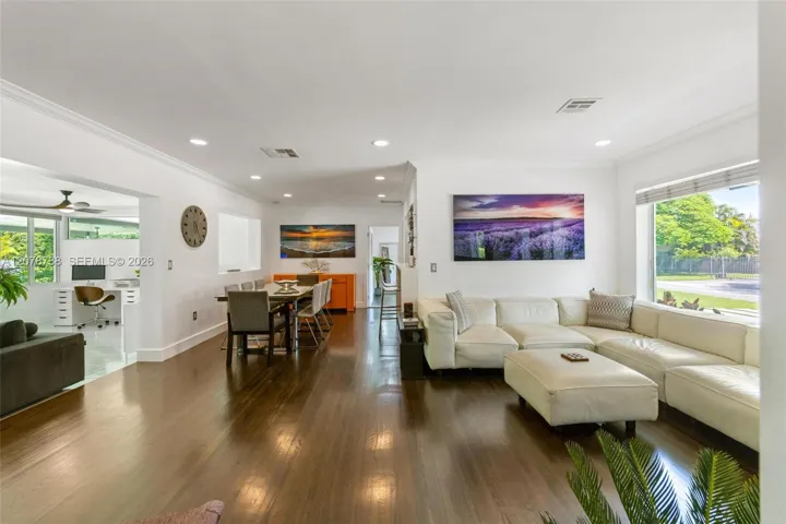 the kind of space made for long conversations, movie nights, and weekends with nowhere else to be.