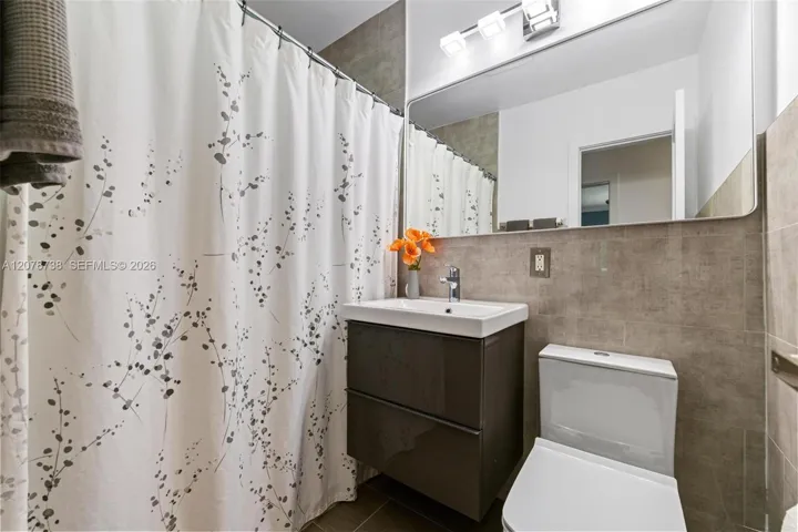 Contemporary finishes and a clean, streamlined design bring a polished touch to the everyday.