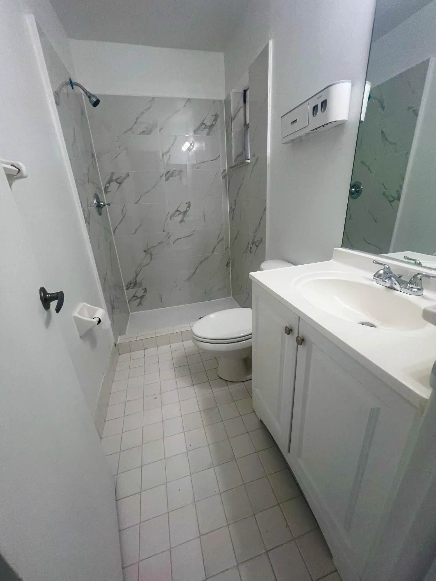 Bathroom2
