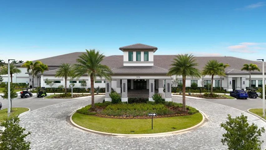 Valencia Walk Amenities Clubhouse