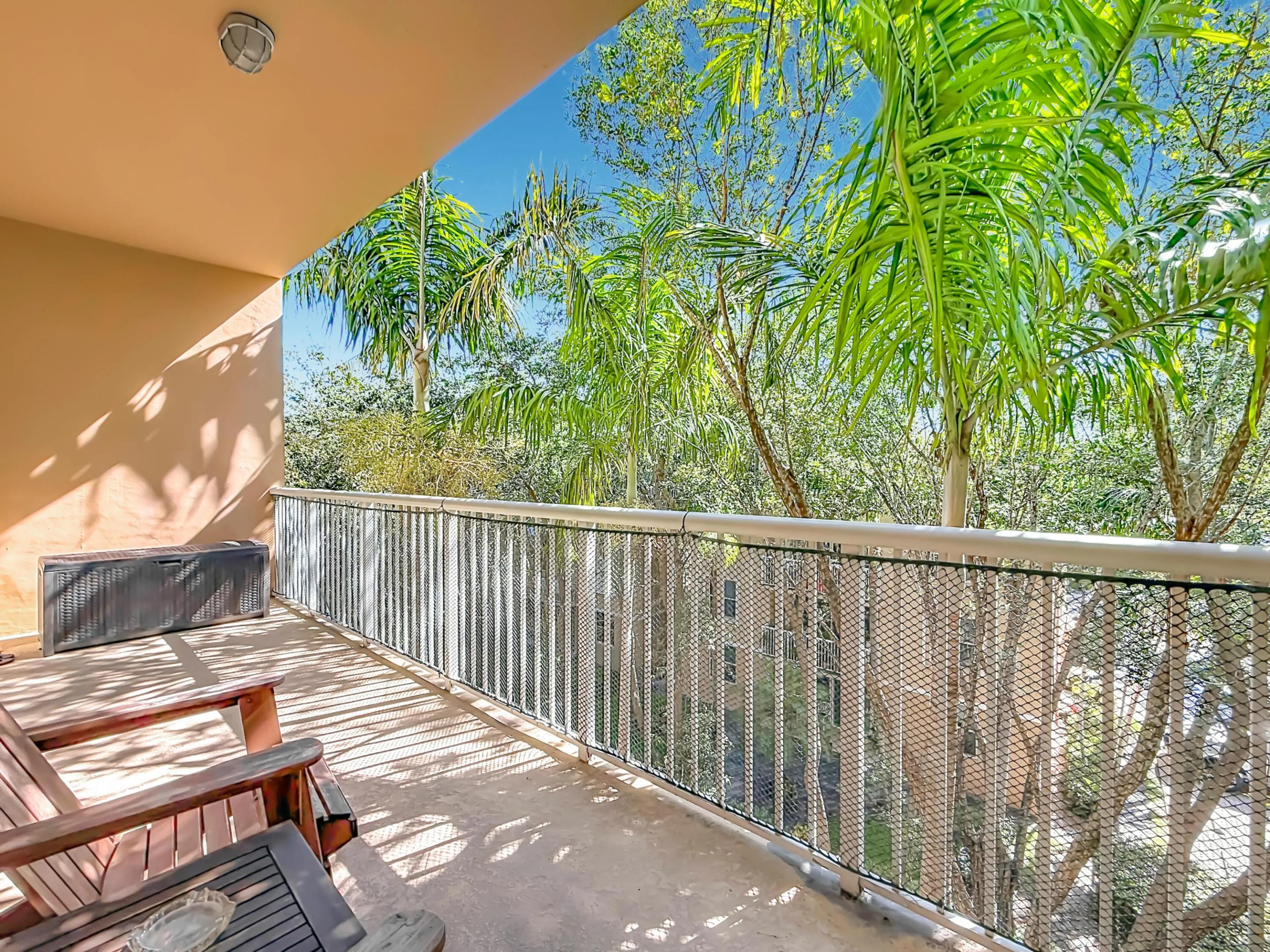 519 E Sheridan Street #404-77