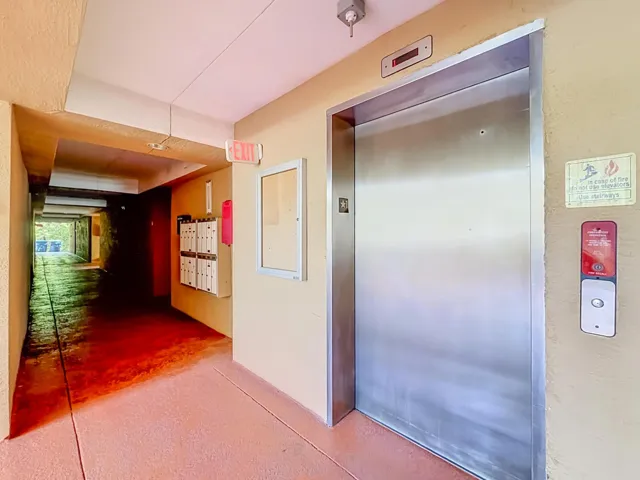 519 E Sheridan Street #404-14