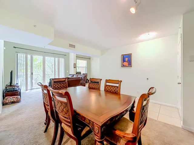 519 E Sheridan Street #404-20