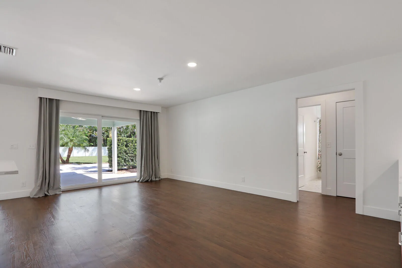 Property photo 50