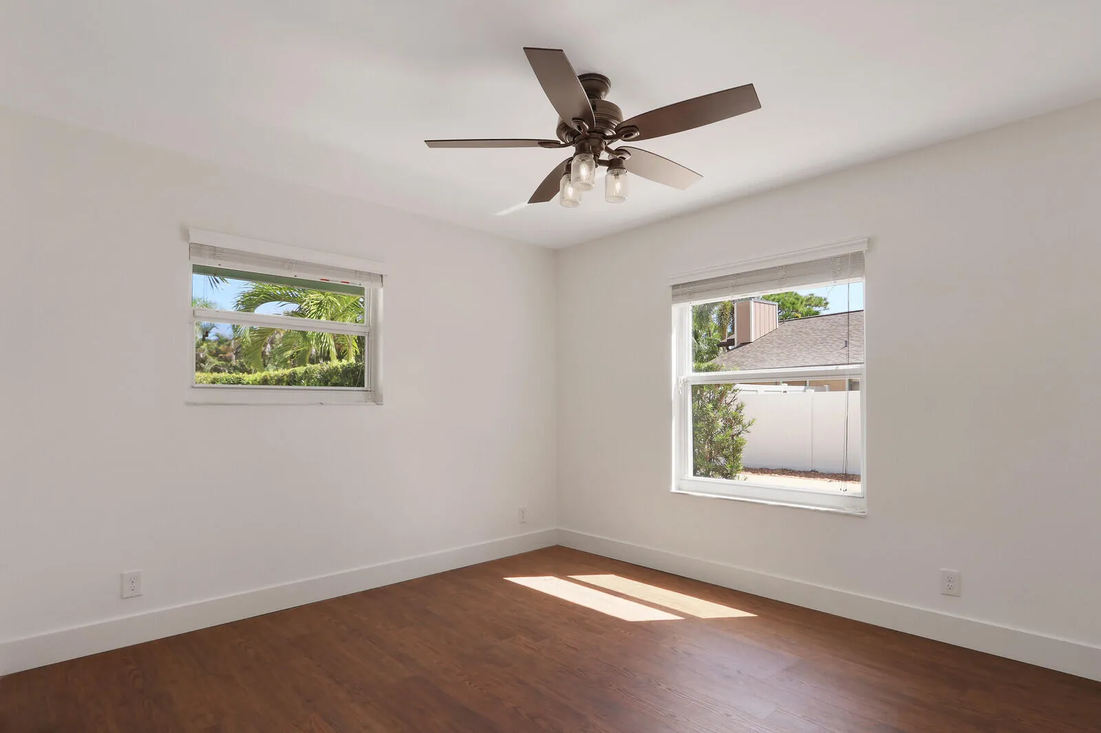Property photo 54