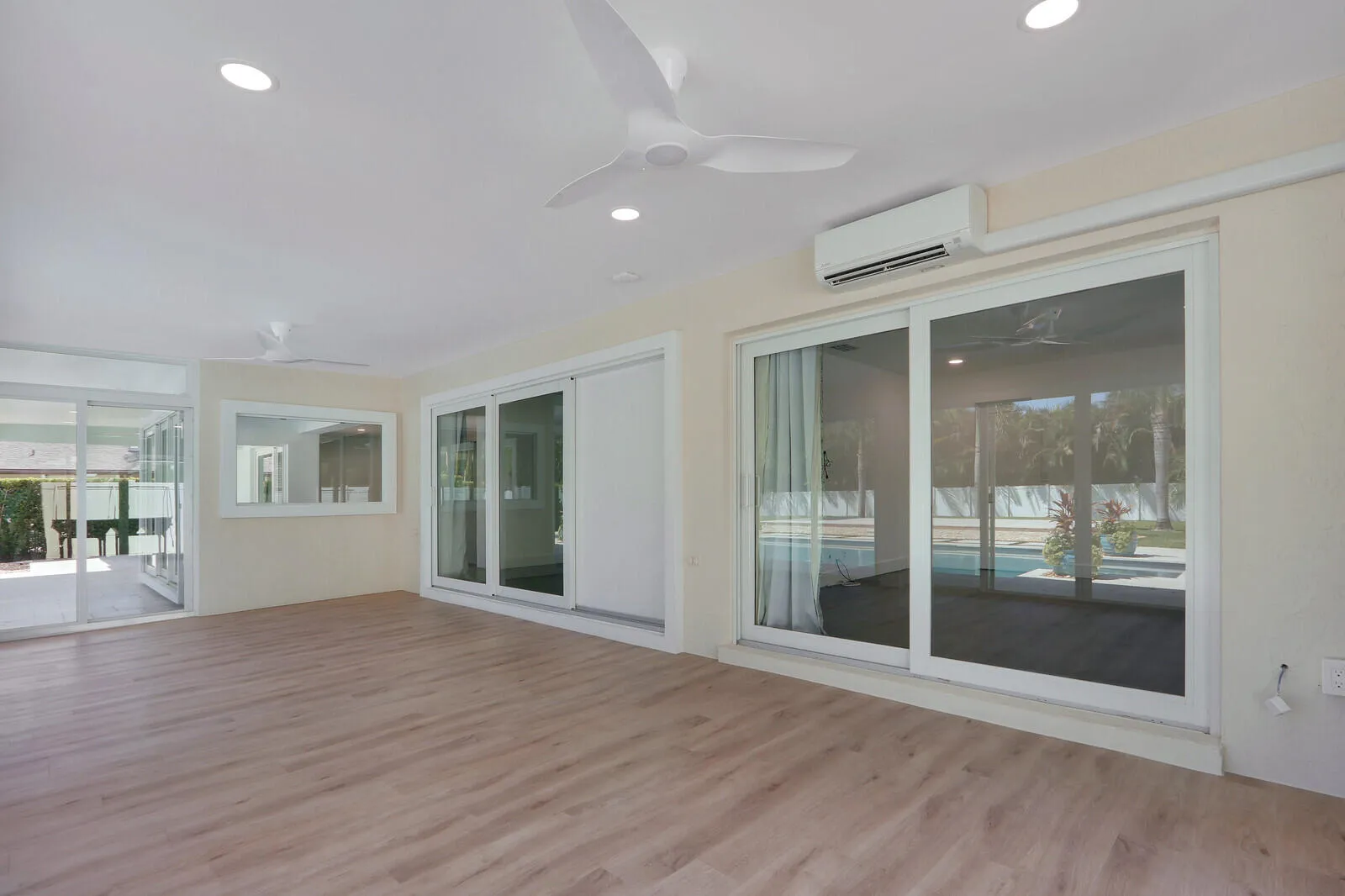 Property photo 64