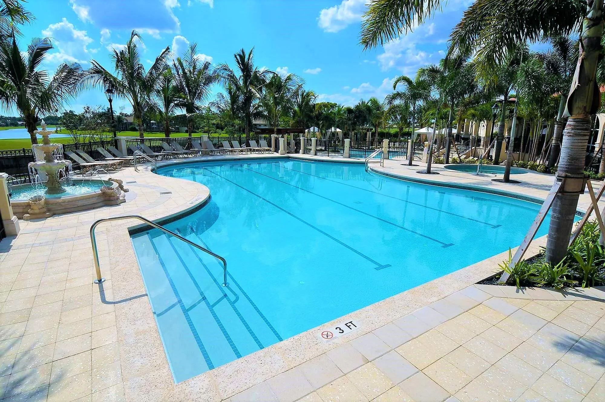 MAIN POOL
