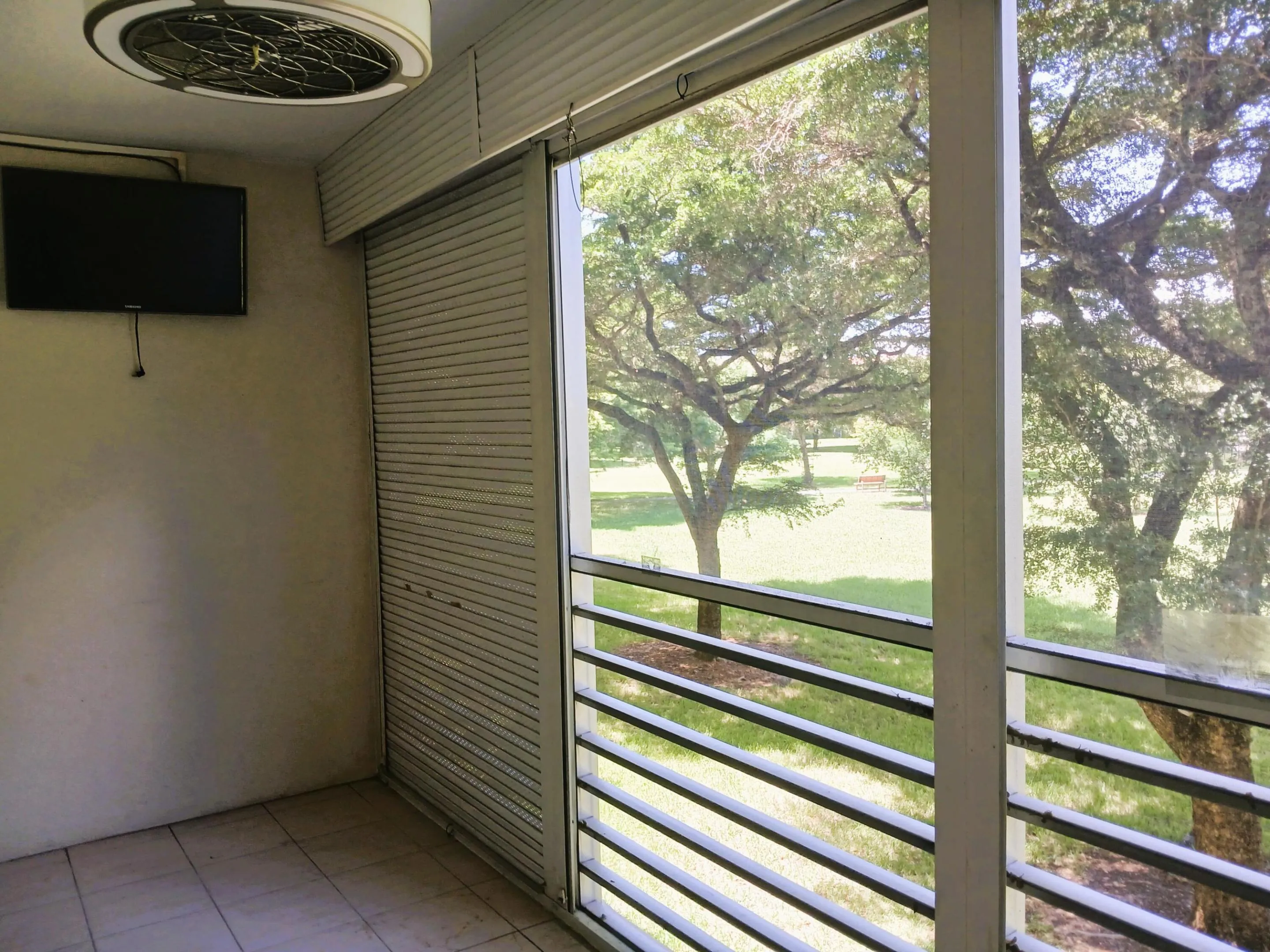 Screened Balcony with TV hookup