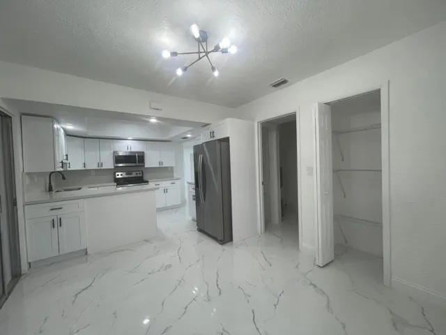 kitchenn full