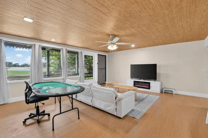 Dining/Living