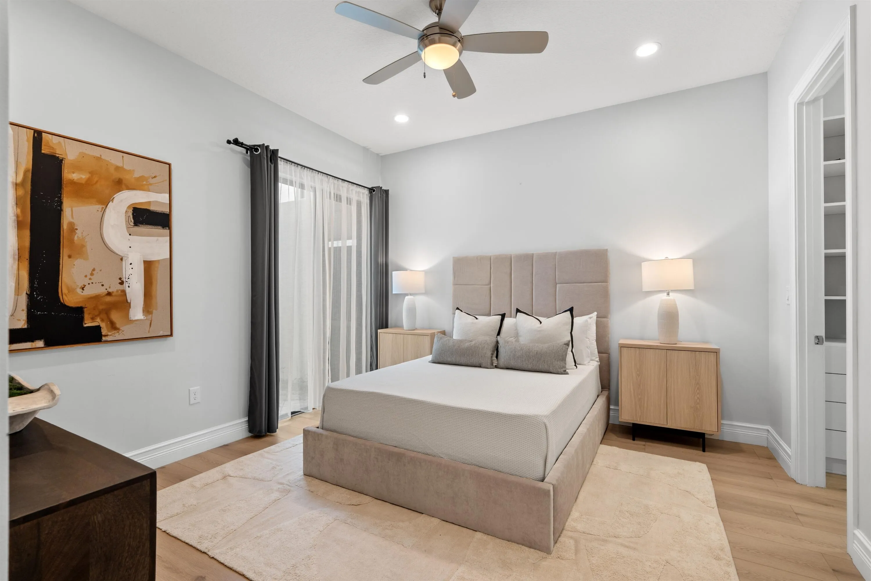 BEDROOM_2