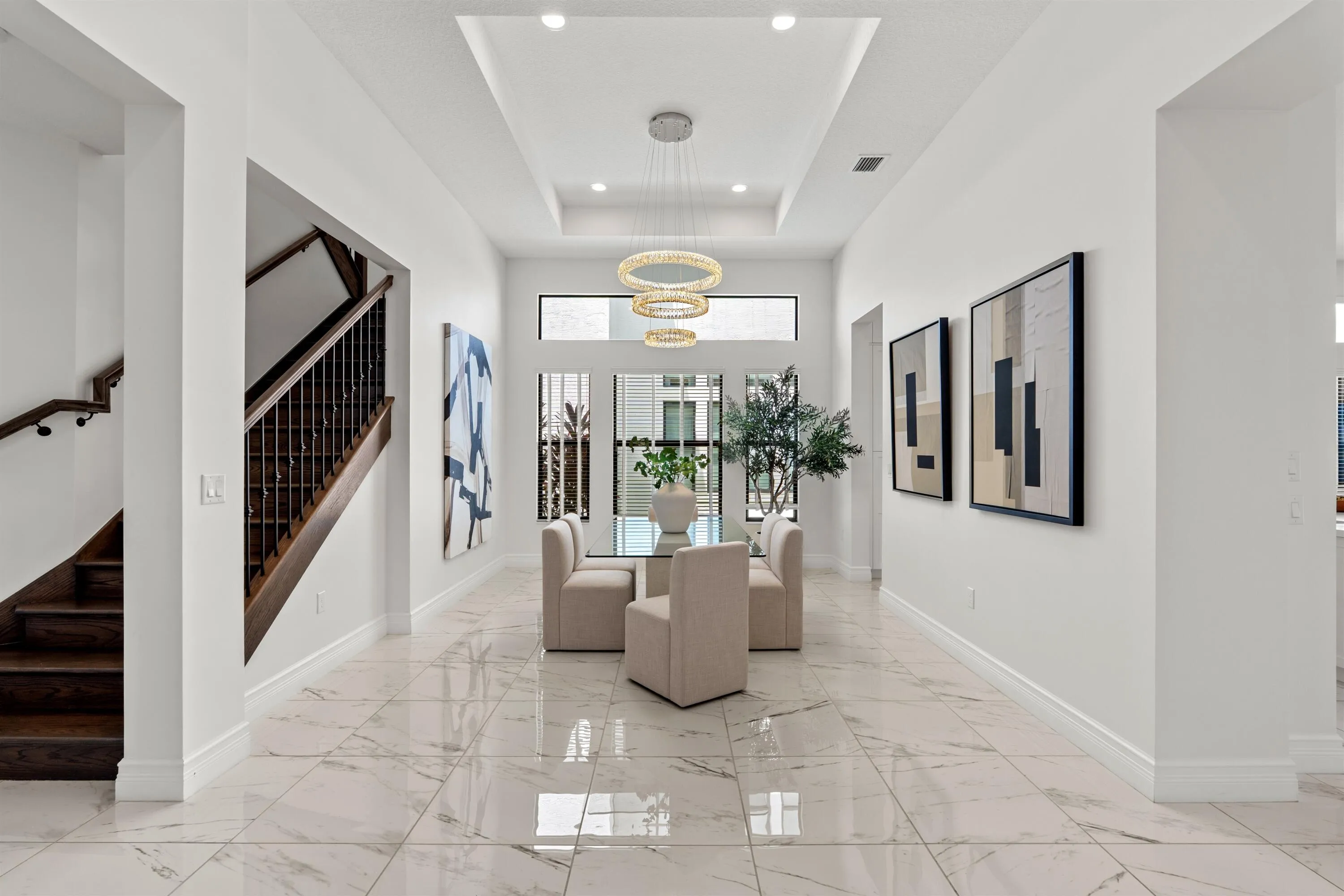 DINING_ROOM_STRAIGHT