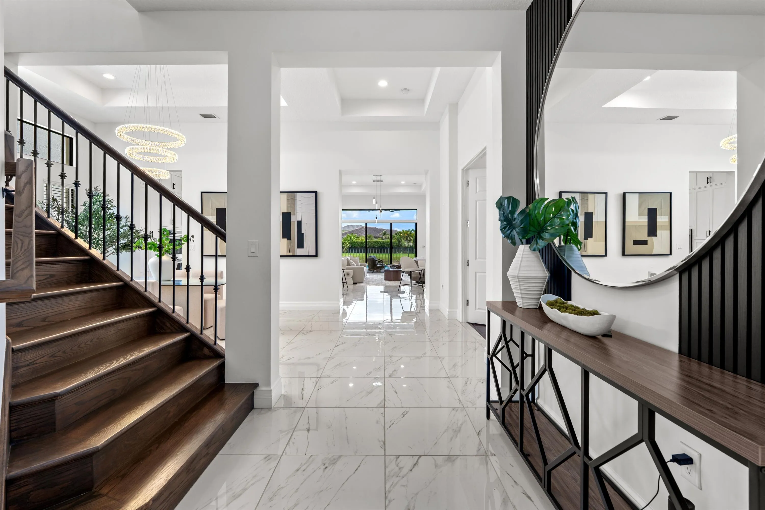 FOYER_STRAIGHT