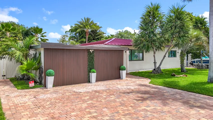 2601 NE 18th Street-13 (1)