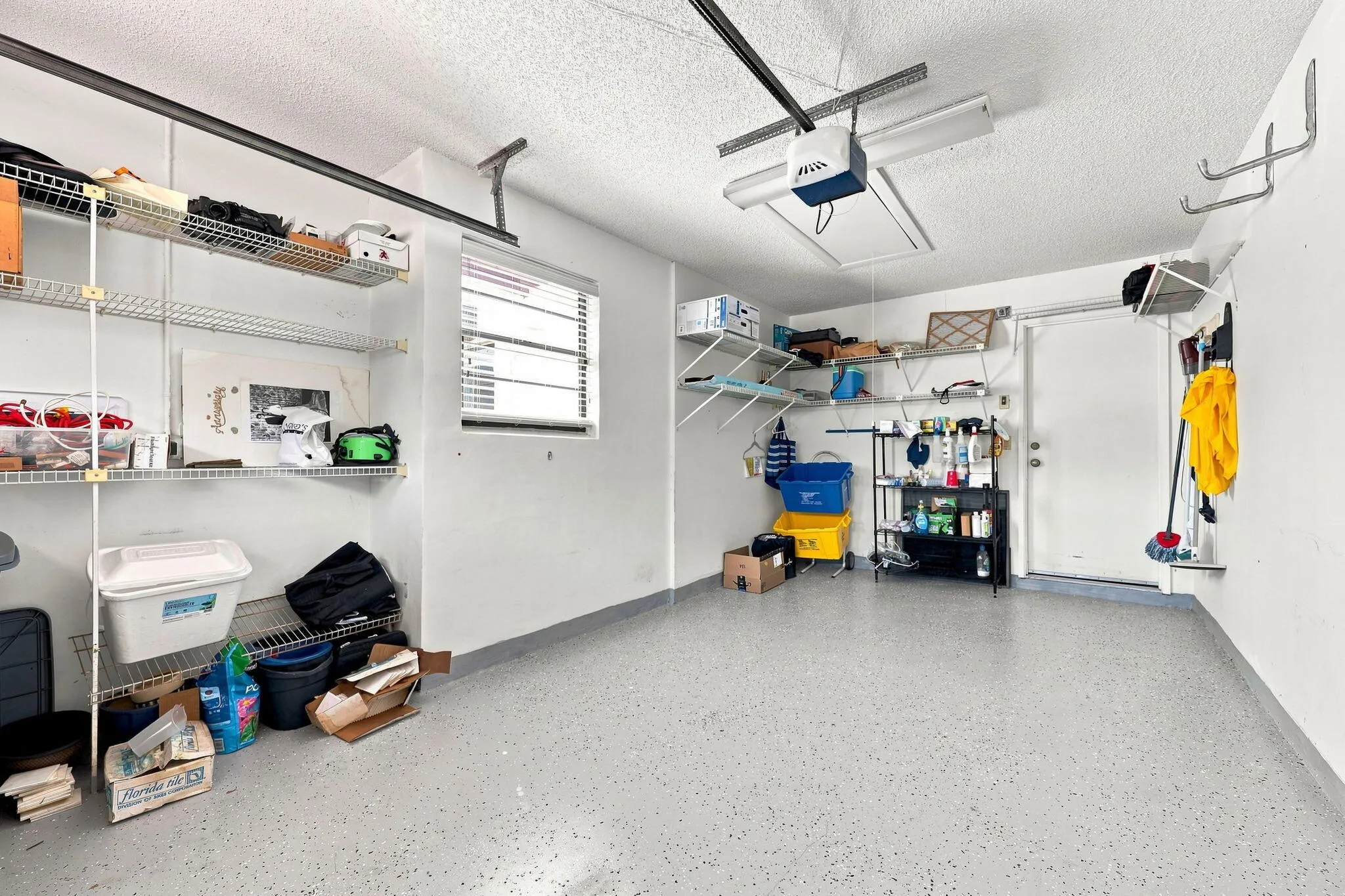33-032_F8_6013 Sunny Pointe Cir