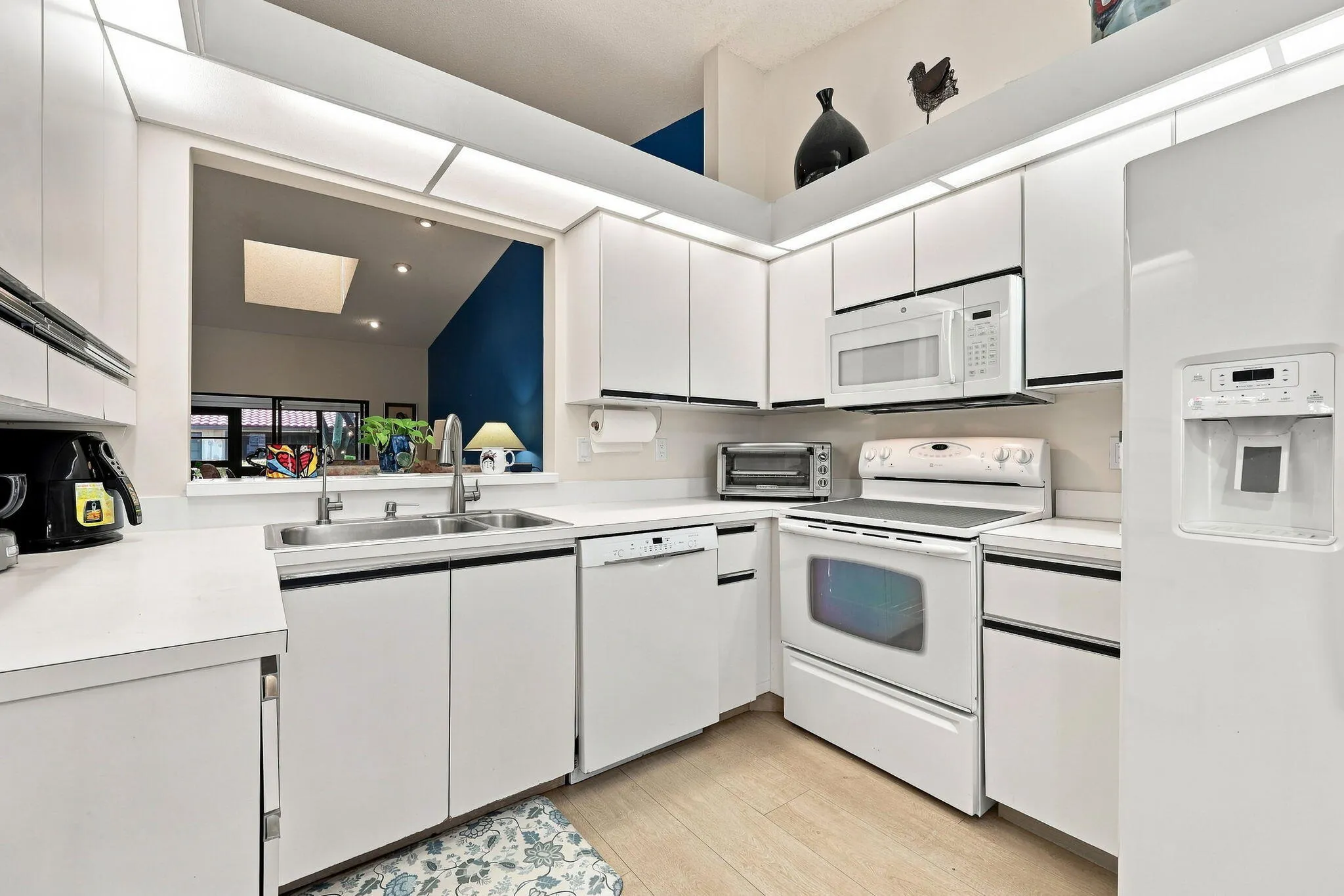 15-014_F8_6013 Sunny Pointe Cir