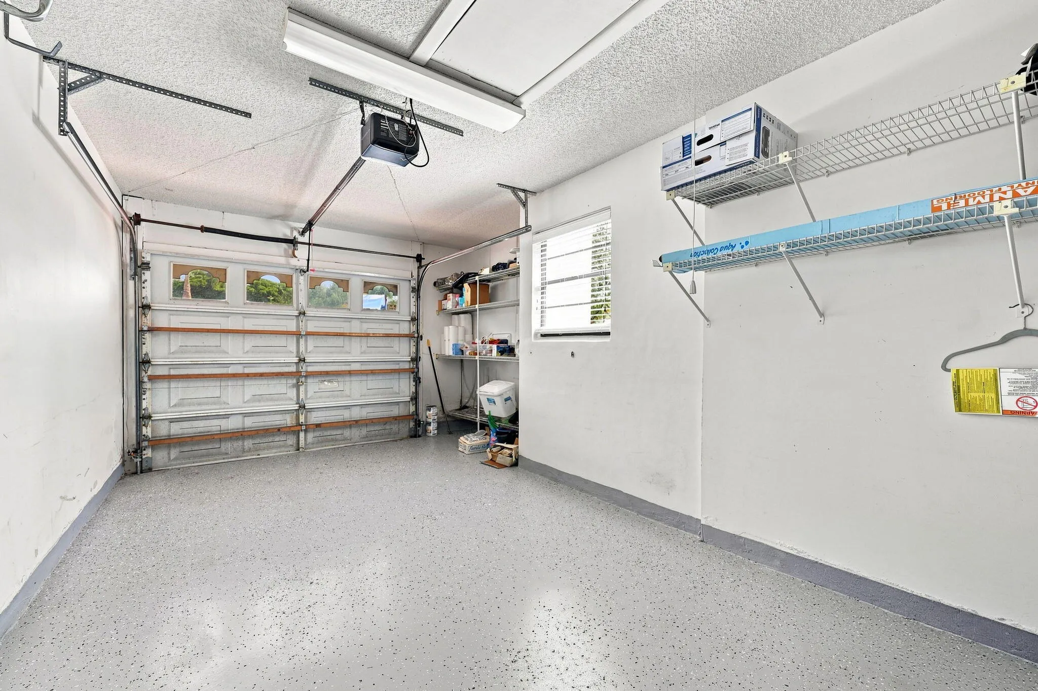 32-031_F8_6013 Sunny Pointe Cir