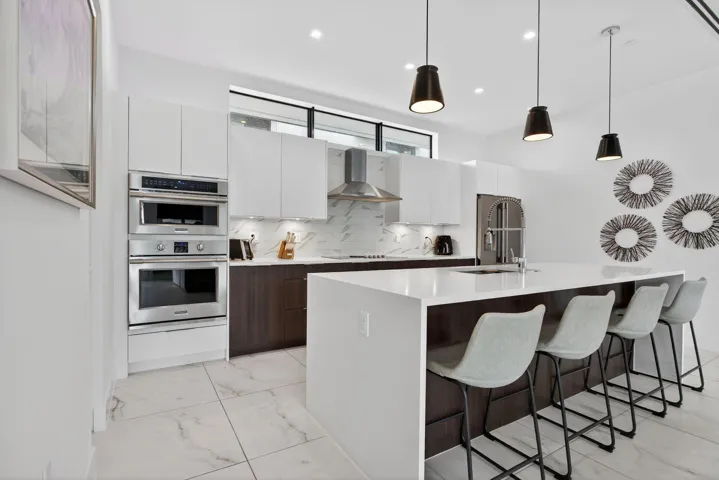 Kitchen (2nd Floor)