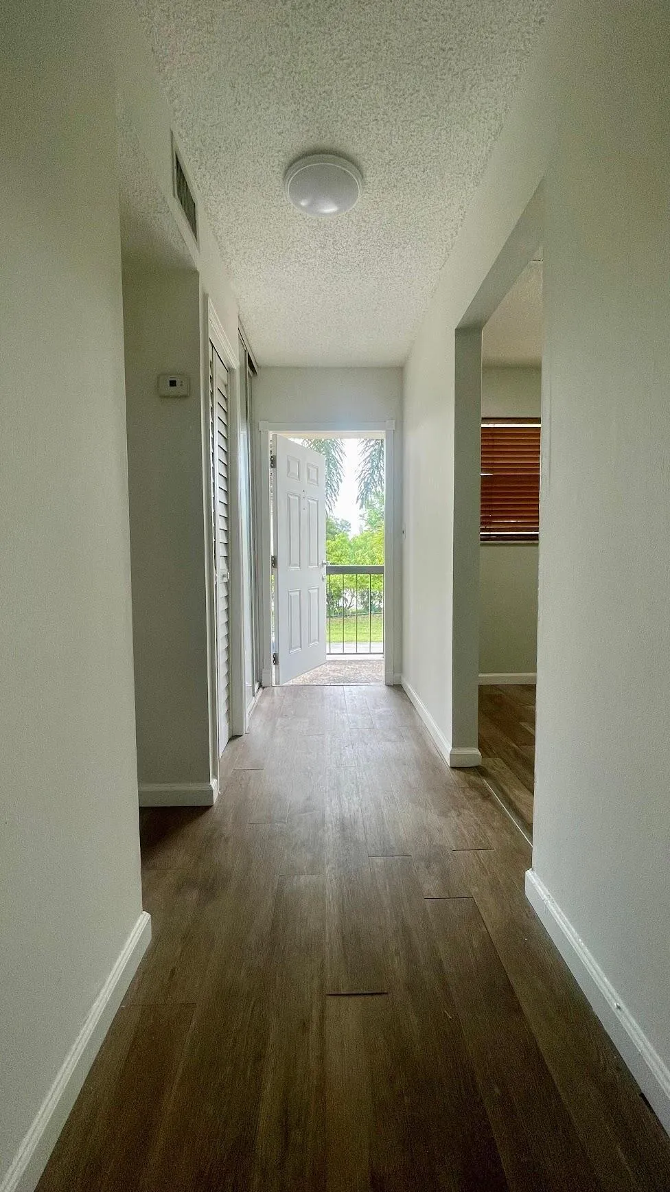 1801- Entrance Front Door