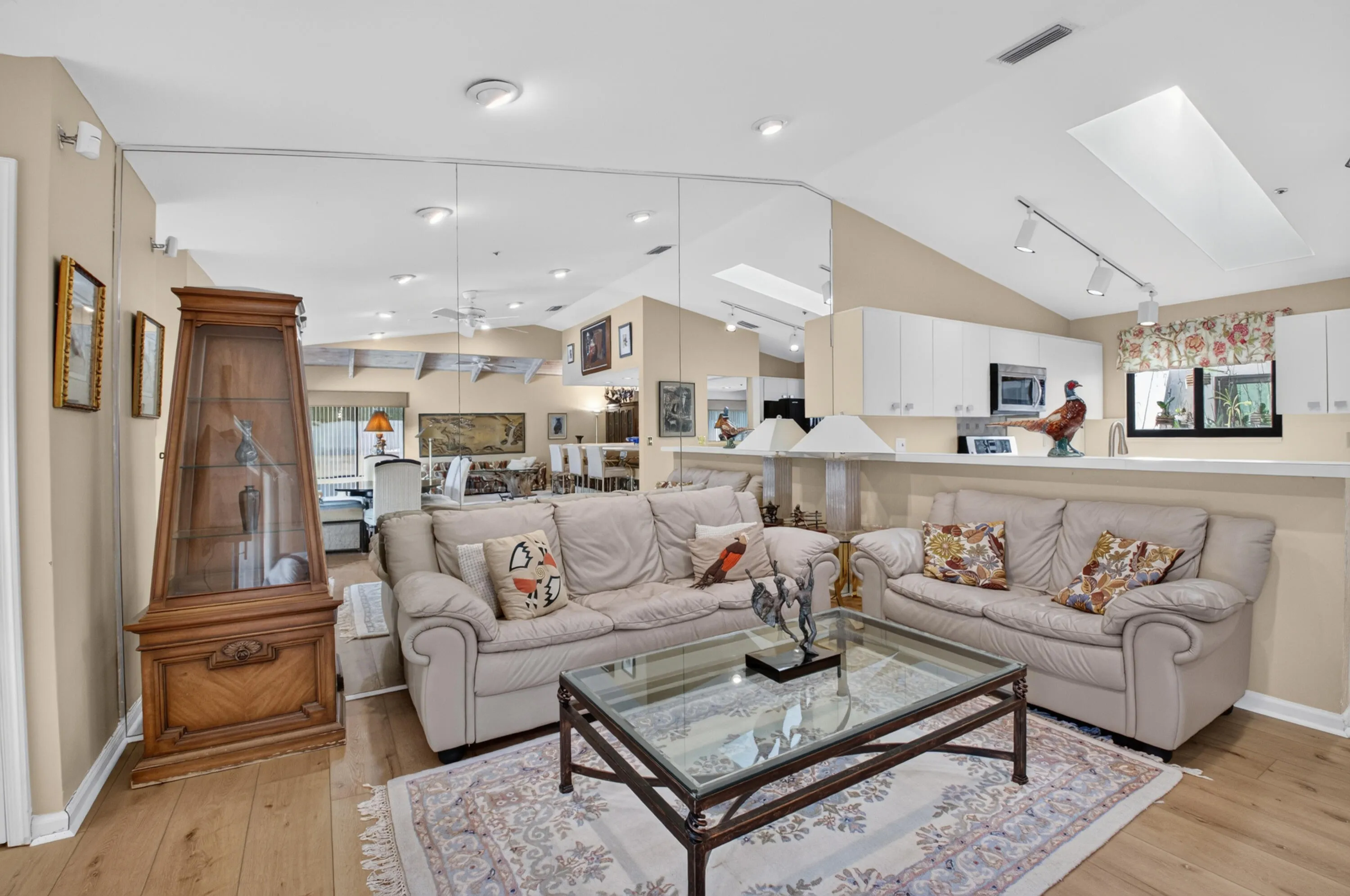 family rm, kitchen