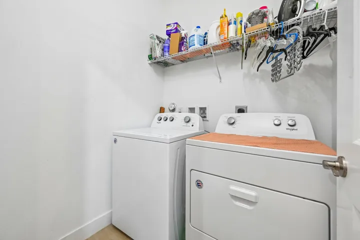 17-web-or-mls-Oysterwood Ln-S2608-017