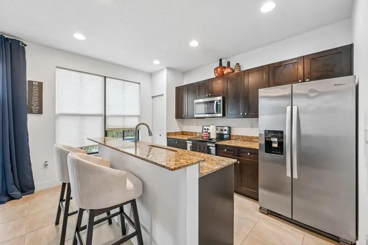 12-web-or-mls-Oysterwood Ln-S2608-012