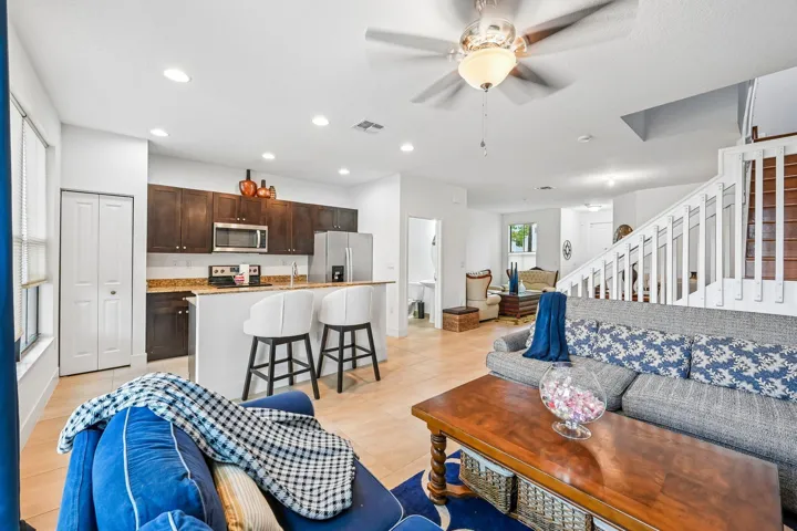 11-web-or-mls-Oysterwood Ln-S2608-011