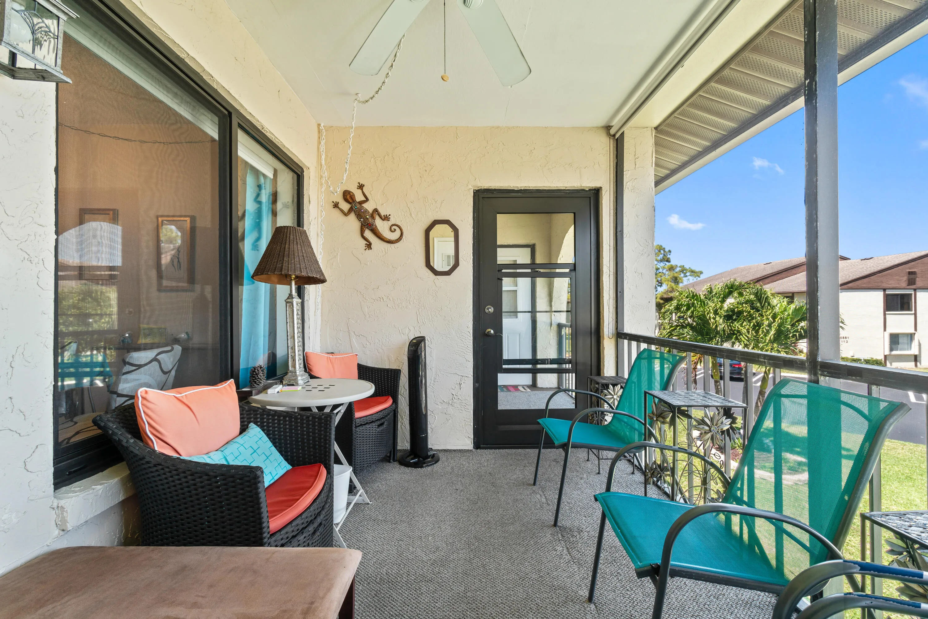 029-3589LaAiresCourt-2-Greenacres-FL-334
