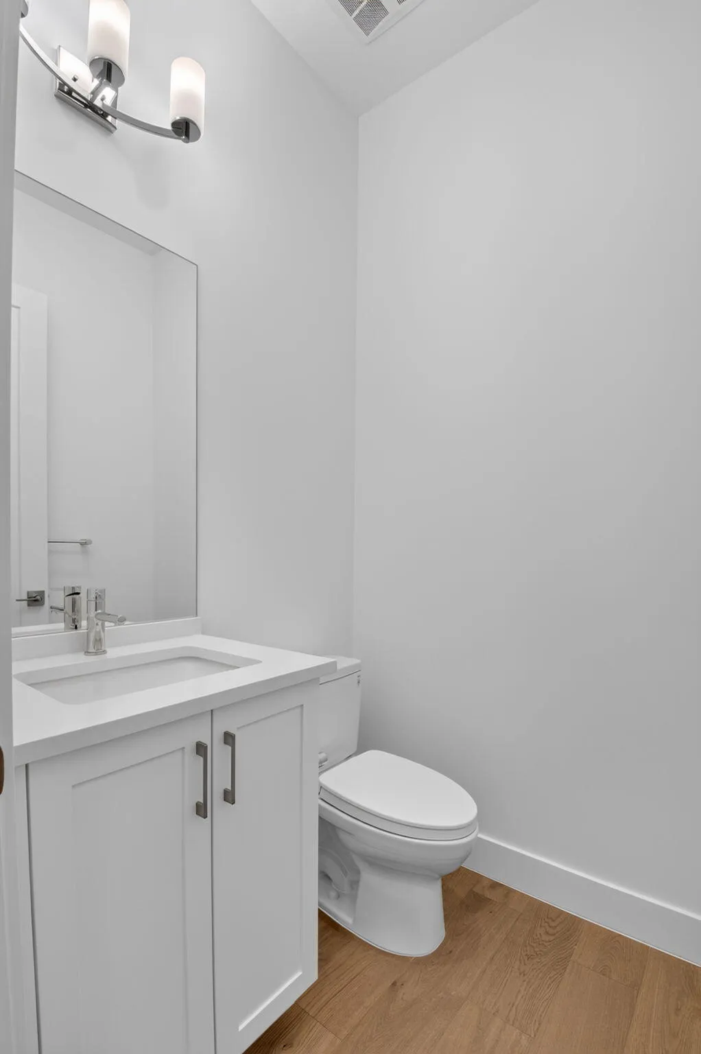 1/2 bath
